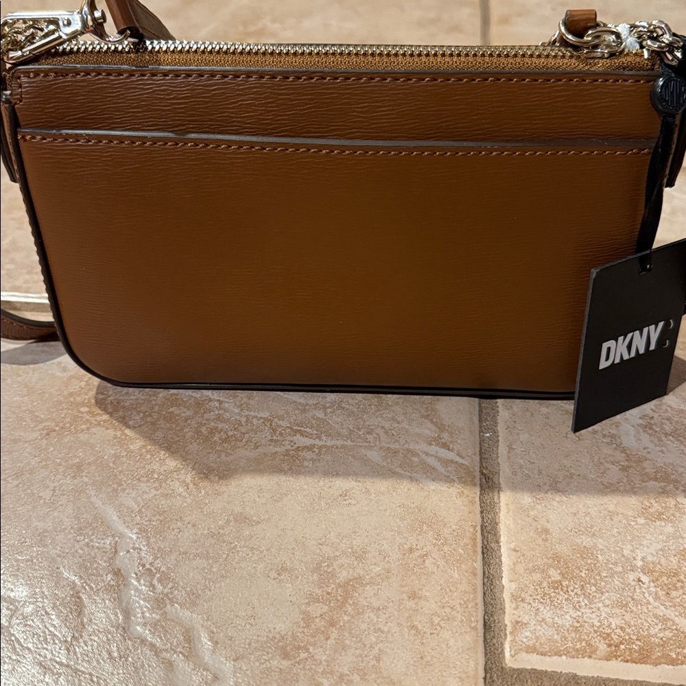 DKNY Bryant Park Demi Bag - Picture 2 of 6
